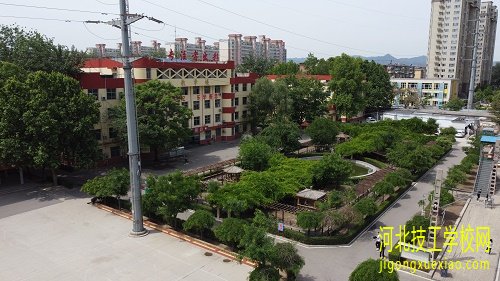 石家庄铁路职业高级技工学校有3+2吗 招生信息