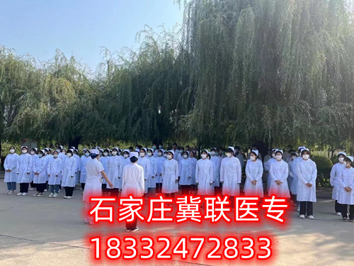 中专学护理专业只能当护士吗？ 热门学校